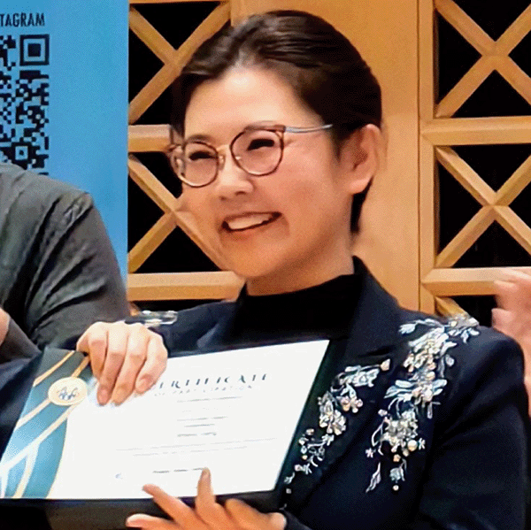 杨雪佳 - 知音合唱团创始人