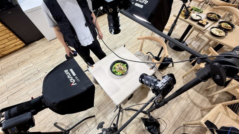 Behind the scenes of professional restaurant video production by HONG Boost